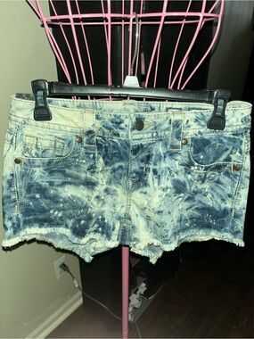 Bleached Distressed Denim Shorts - Blue